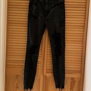American Eagle Outfitters Women's Distressed Black Skinny Jeans